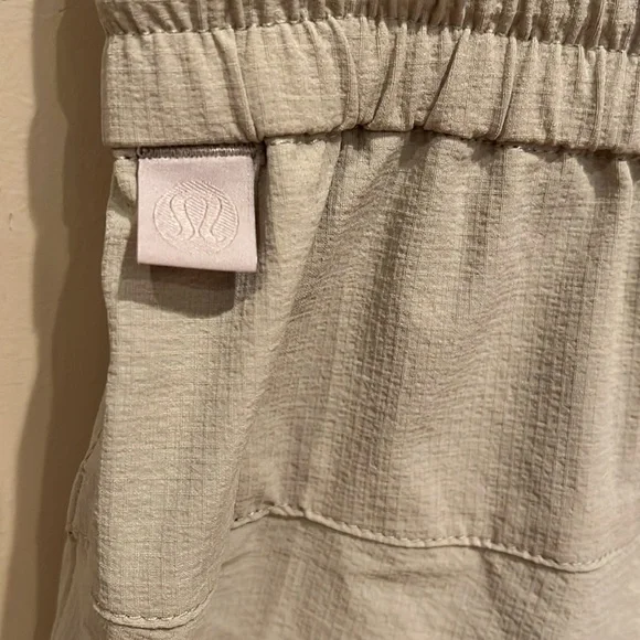 Lululemon Bowline Short 5” Stretch Ripstop - Picture 6 of 9